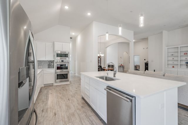 3205 Florence Drive, Corinth, TX 76210
