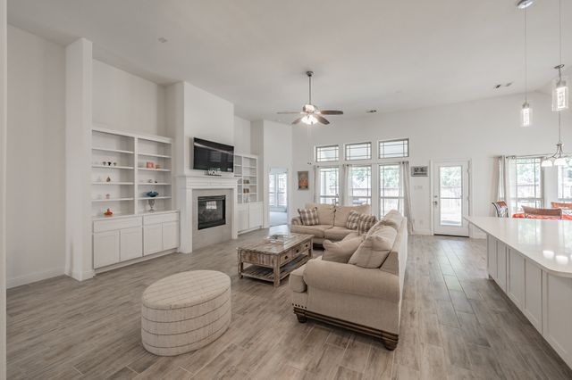 3205 Florence Drive, Corinth, TX 76210
