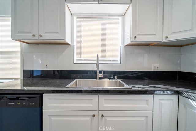 2370 Pine, Long Beach, CA 90806