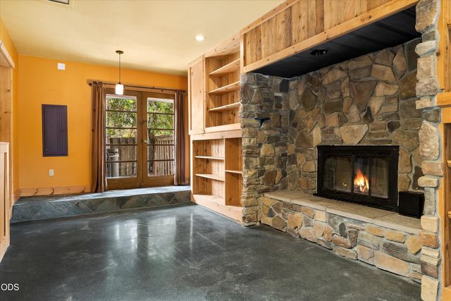 606 NE 9th Street, Bend, OR 97701