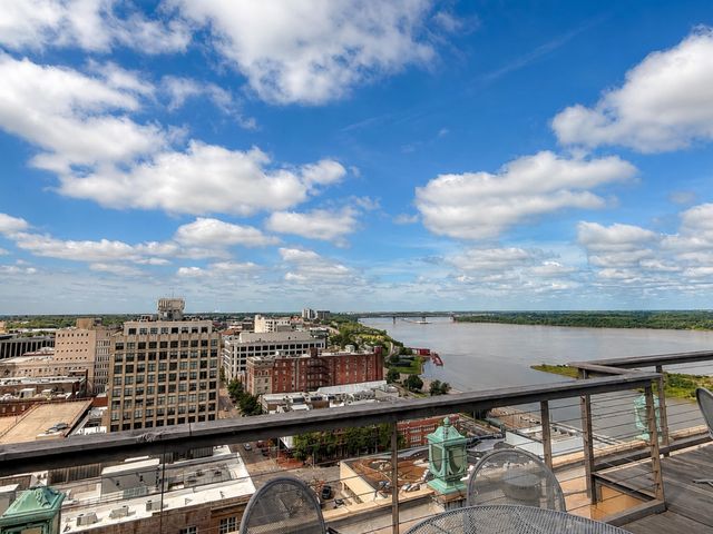 66 Monroe Ave Apt 405, Memphis, TN 38103