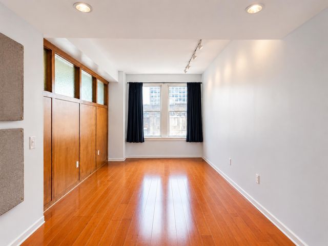 66 Monroe Ave Apt 405, Memphis, TN 38103
