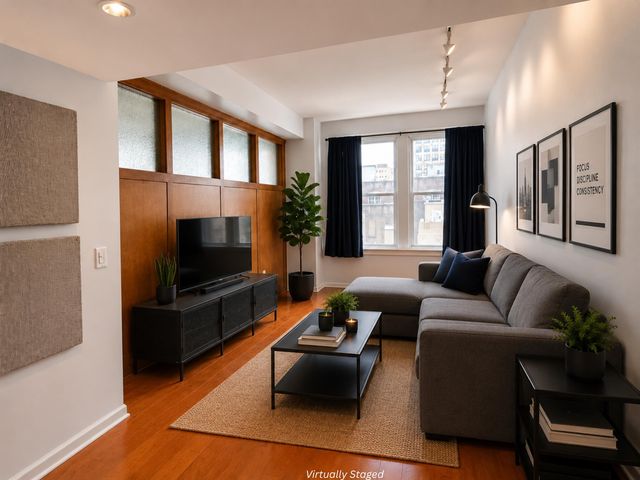 66 Monroe Ave Apt 405, Memphis, TN 38103