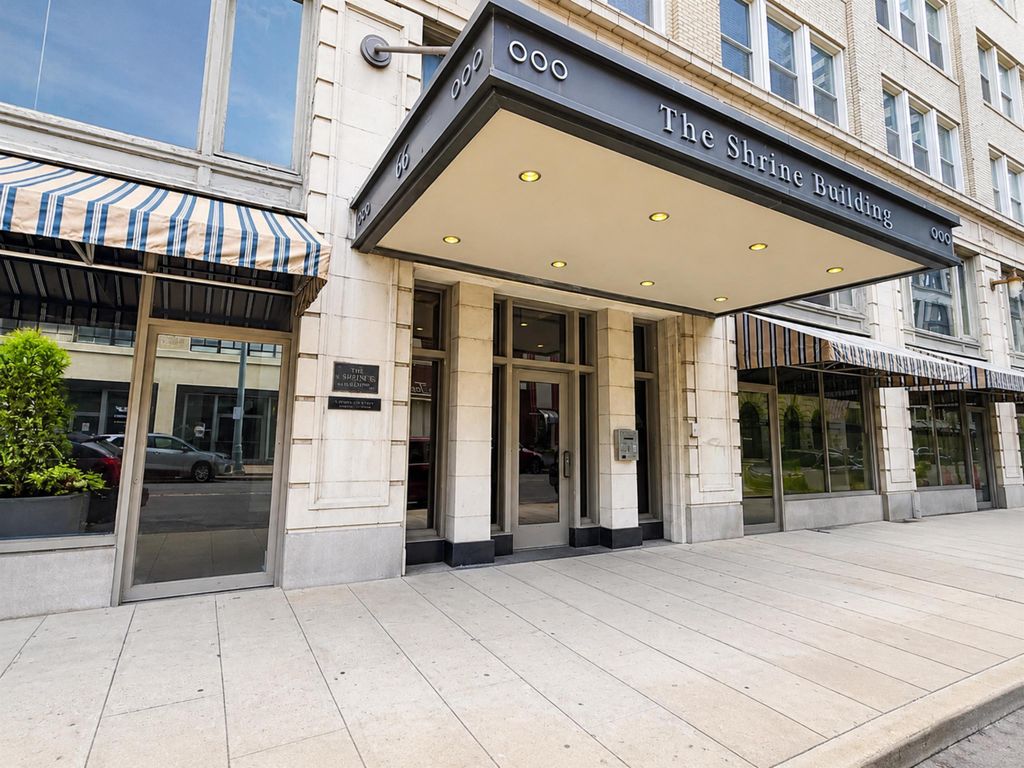 66 Monroe Ave Apt 405, Memphis, TN 38103