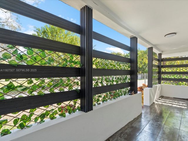 6318 NW 19th Ct, Miami, FL 33147