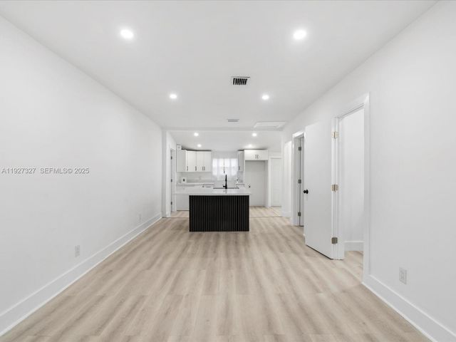 6318 NW 19th Ct, Miami, FL 33147