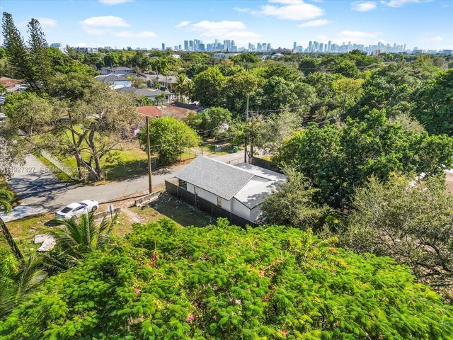 6318 NW 19th Ct, Miami, FL 33147