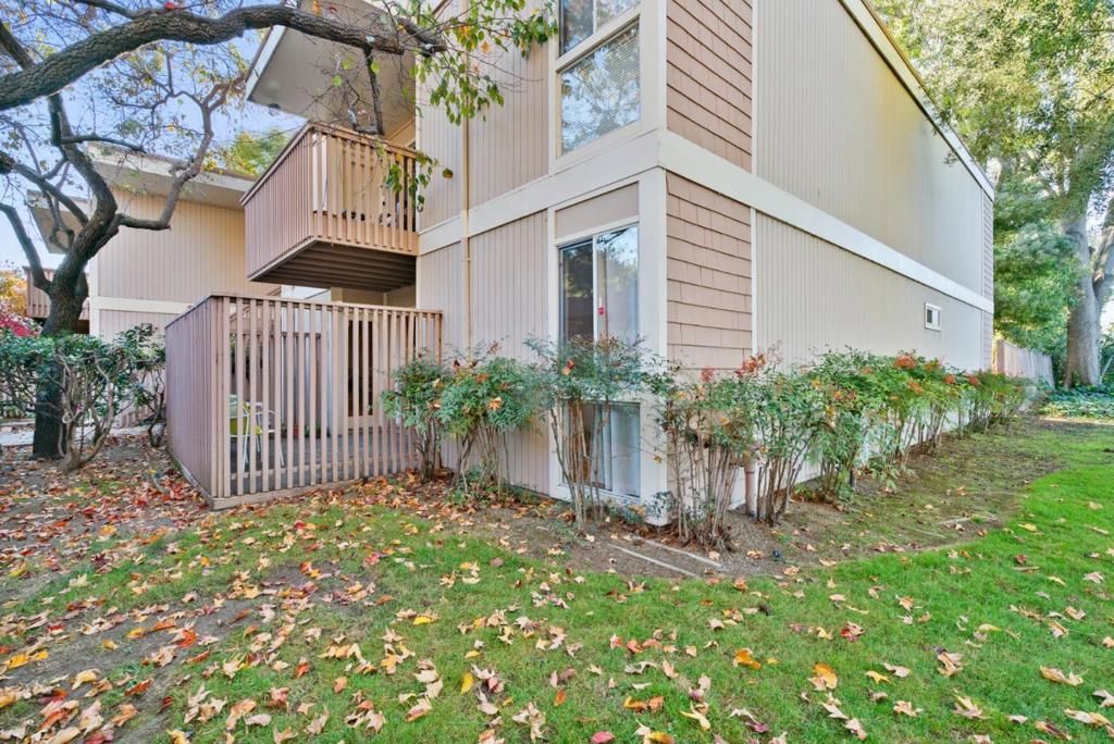 280 Easy Street 403, Mountain View, CA 94043