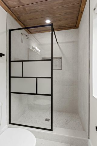 818 Briggs Street, West Palm Beach, FL 33405