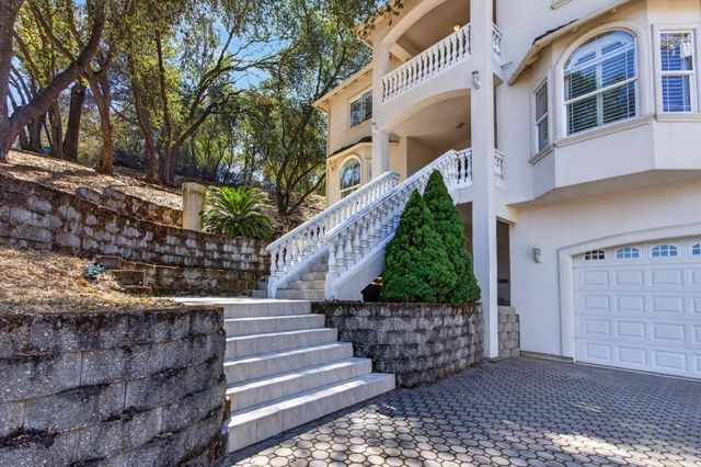 580 Guadalupe Dr, El Dorado Hills, CA 95762