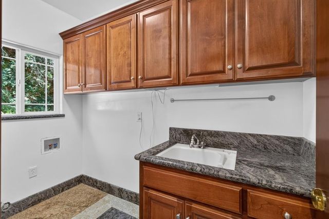 580 Guadalupe Dr, El Dorado Hills, CA 95762