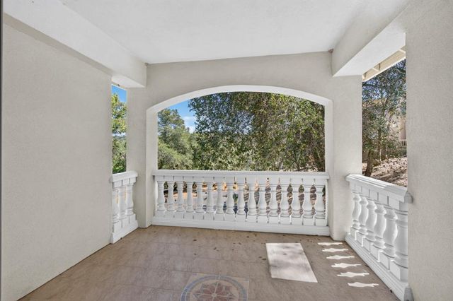 580 Guadalupe Dr, El Dorado Hills, CA 95762