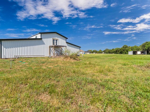 13802 Coyote Run, Santa Fe, TX 77517