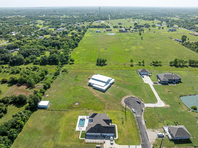 13802 Coyote Run, Santa Fe, TX 77517