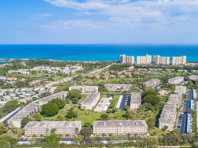 300 N Highway A1a 209a, Jupiter, FL 33477