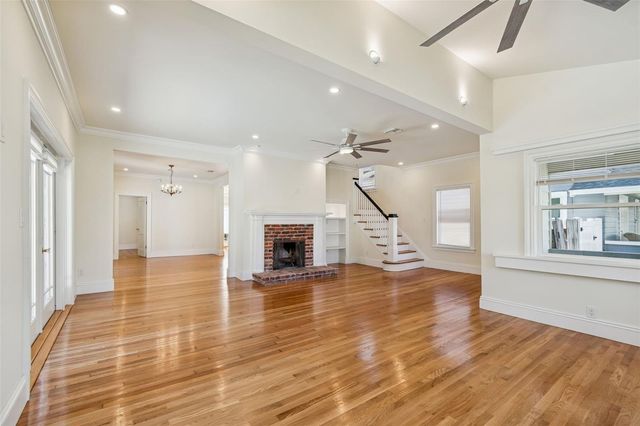 344 21ST AVENUE NE, St Petersburg, FL 33704