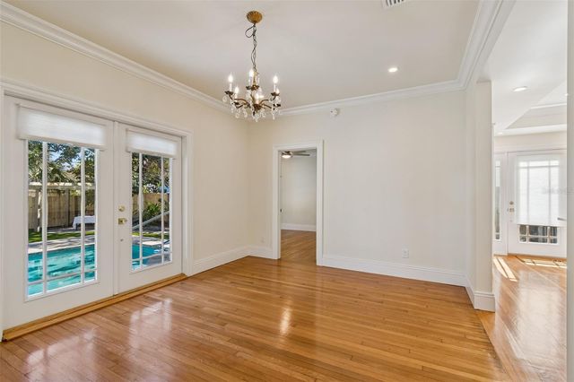 344 21ST AVENUE NE, St Petersburg, FL 33704