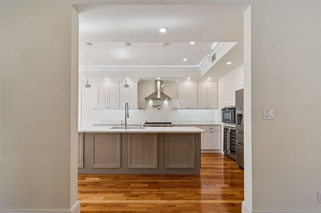 344 21ST AVENUE NE, St Petersburg, FL 33704