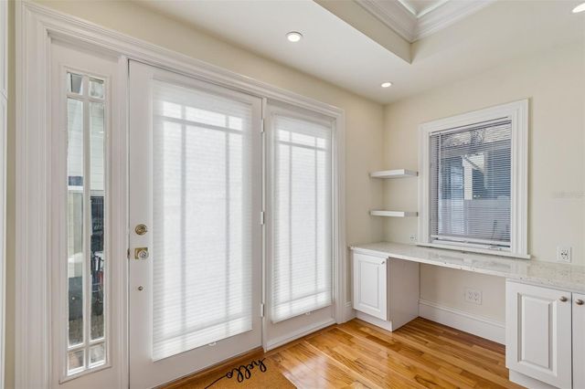 344 21ST AVENUE NE, St Petersburg, FL 33704