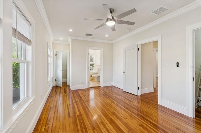 344 21ST AVENUE NE, St Petersburg, FL 33704