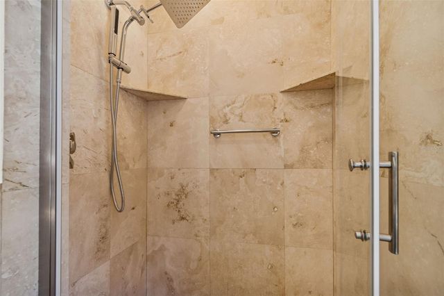 344 21ST AVENUE NE, St Petersburg, FL 33704