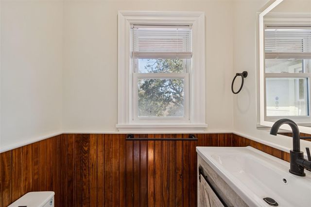 344 21ST AVENUE NE, St Petersburg, FL 33704