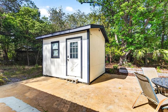 1006 NE 12TH AVENUE, Gainesville, FL 32601