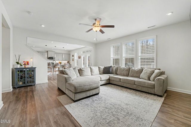 403 W Odell Lane, Zebulon, NC 27597