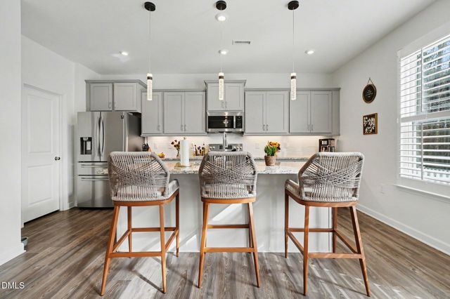 403 W Odell Lane, Zebulon, NC 27597