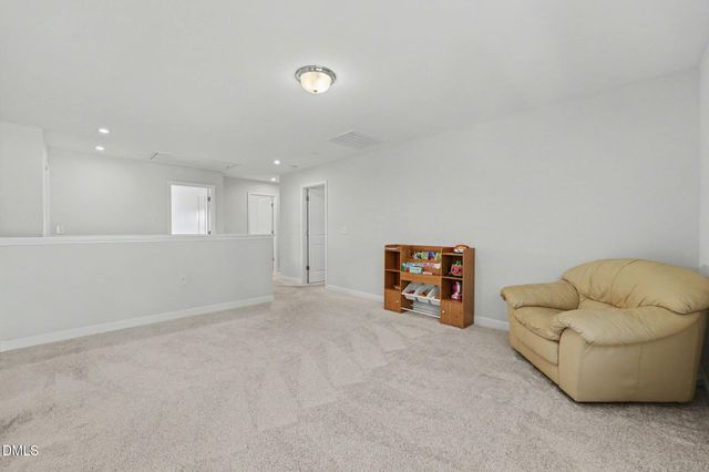 403 W Odell Lane, Zebulon, NC 27597