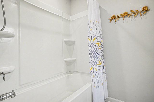 403 W Odell Lane, Zebulon, NC 27597