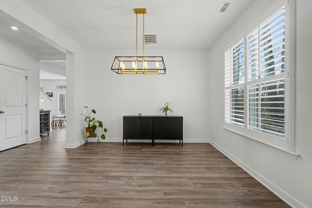 403 W Odell Lane, Zebulon, NC 27597