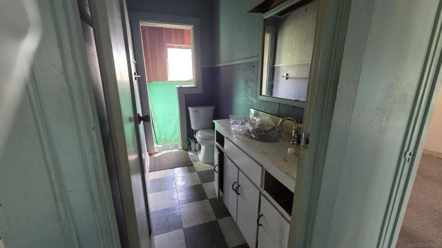 8751 Mariposa Street, La Mesa, CA 91941