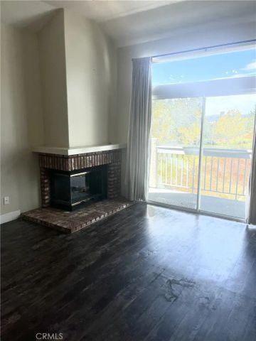 24502 Windsor A, Valencia, CA 91355