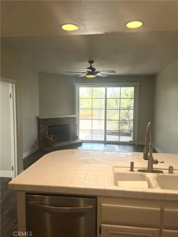 24502 Windsor A, Valencia, CA 91355