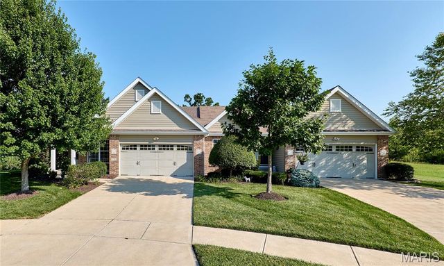 1203 Sadie Lane, Fenton, MO 63026
