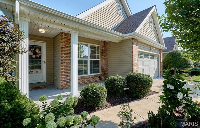 1203 Sadie Lane, Fenton, MO 63026