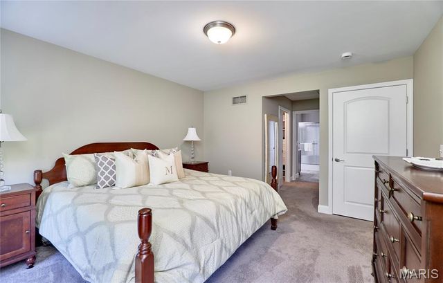 1203 Sadie Lane, Fenton, MO 63026