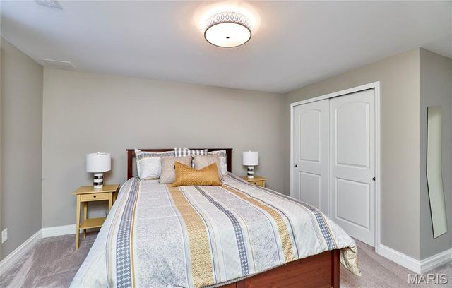 1203 Sadie Lane, Fenton, MO 63026