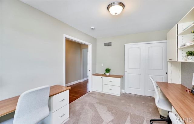 1203 Sadie Lane, Fenton, MO 63026