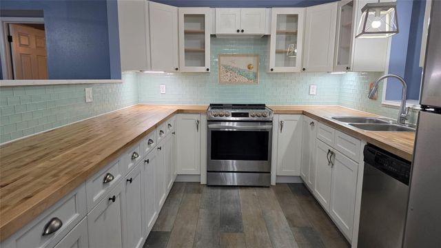 426 Tulip Drive, Sebastian, FL 32958