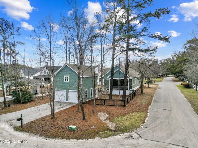 226 Coosaw Point Boulevard, Beaufort, SC 29907