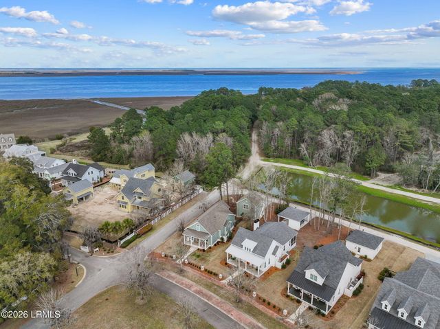 226 Coosaw Point Boulevard, Beaufort, SC 29907