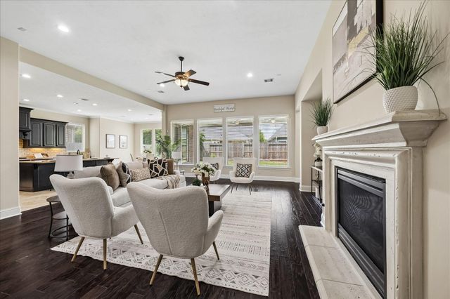 6 Cotton Iron Drive, Missouri City, TX 77459