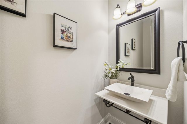 6 Cotton Iron Drive, Missouri City, TX 77459