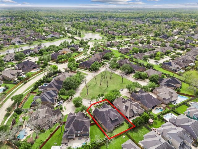 6 Cotton Iron Drive, Missouri City, TX 77459