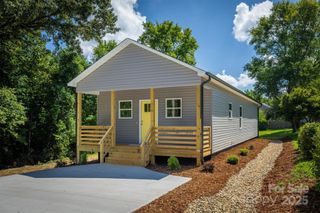 216 Stephens Drive, Morganton, NC 28655