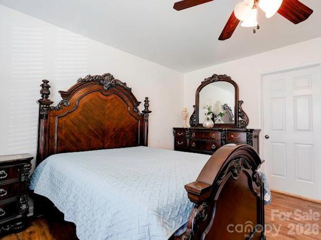 1001 West Circle, Gastonia, NC 28054