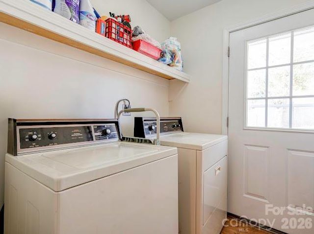 1001 West Circle, Gastonia, NC 28054