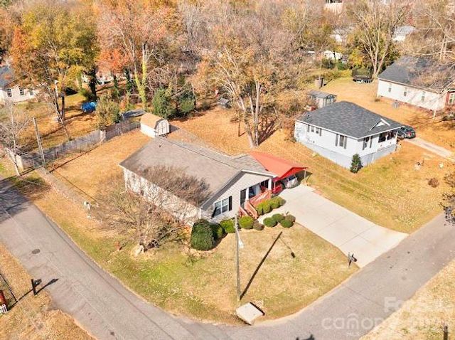 1001 West Circle, Gastonia, NC 28054